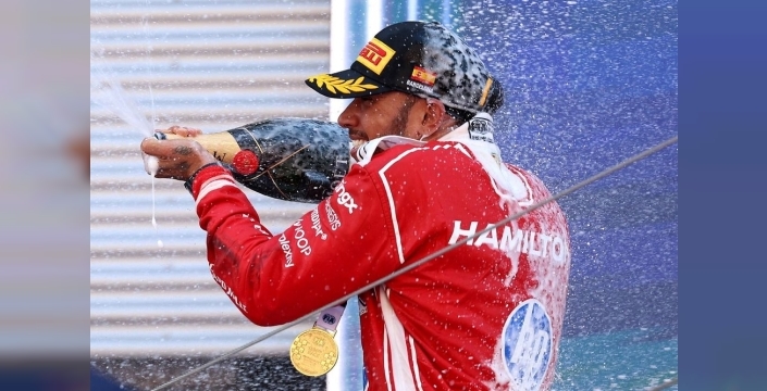 Bottas'tan Hamilton'a şaşırtan yorum: 'Aracın DNA'sında ondan bir parça var
