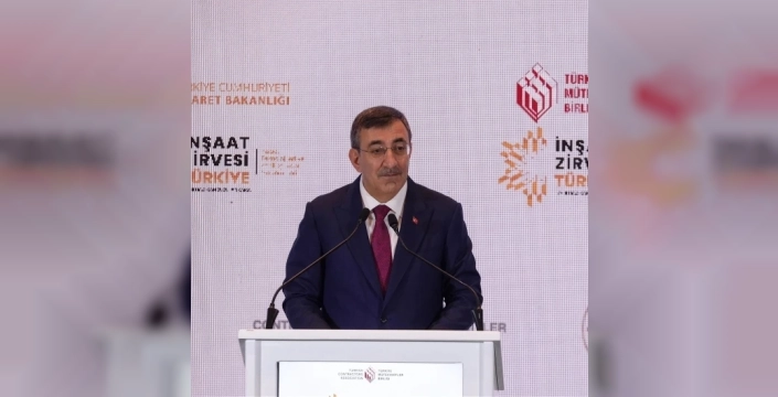 Cevdet Yılmaz'dan çarpıcı sözler: İnşaat sektörü ekonomiyi uçuracak, kentsel dönüşüm hayat kurtaran bir zorunluluk!