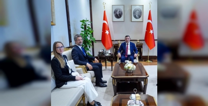 Cevdet Yılmaz, Viktor Matis'e veda ziyaretinde teşekkür etti