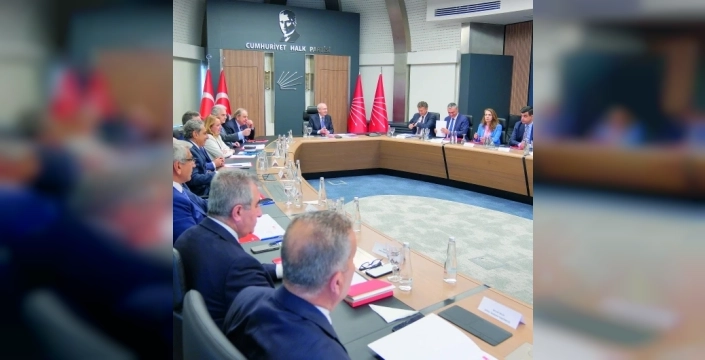 CHP'de disiplin sürecinde üç ihraç kararı
