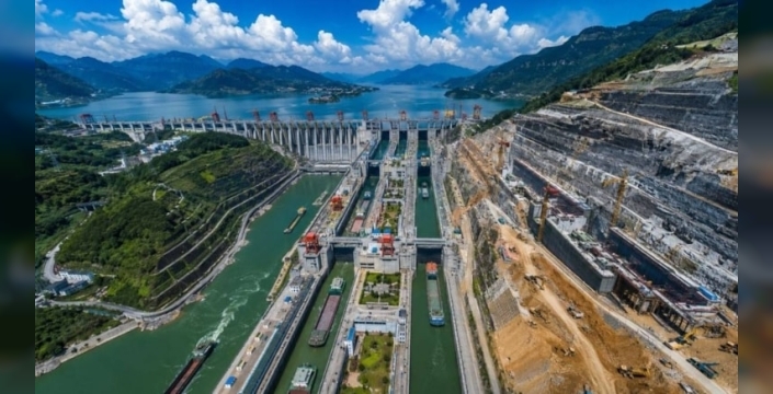 Çin, Yangtze Nehri'nde dev navigasyon projesini başlattı