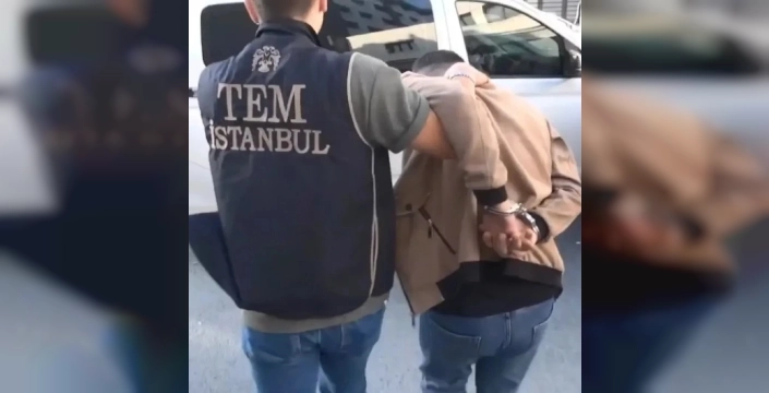 FETÖ'nün Döviz Sırrı Çözüldü: Paralar Kuryelerle Dağıtılıyor, Şok Detaylar Ortaya Çıktı!
