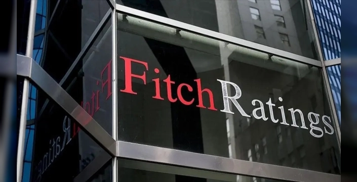 Fitch, küresel büyüme tahminini düşürdü: Petrol şoku ve enflasyon etkili oldu