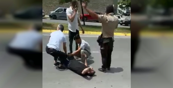 Gebze'de adliye önünde silahlı saldırı: Şüphelilerden biri yakalandı
