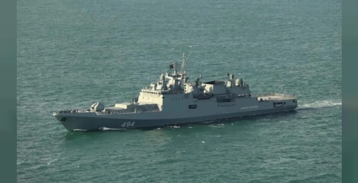 Manş Denizi'nde gergin anlar: Rus gemisi İngiltere bandıralı yata ateş açtı