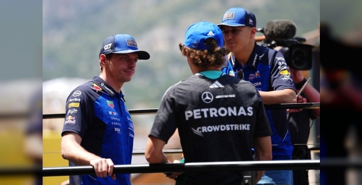 Max Verstappen'in yarışı startta bitti: 'Motor resmen öldü!