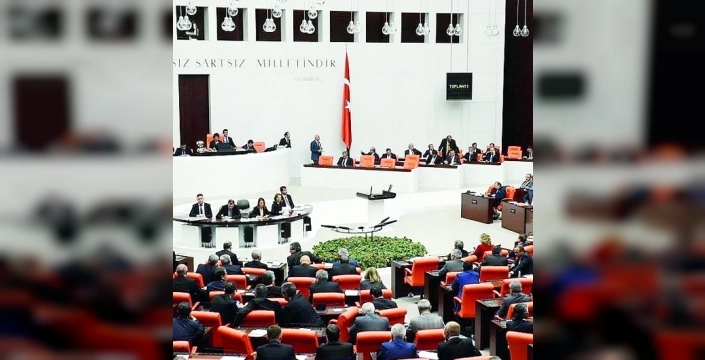 Meclis gündeminde paketler var: Öğrenciler için müjdeli haber yolda
