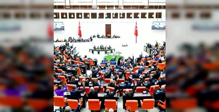 Meclis, yaz tatiline girmeden kesenin ağzını açıyor: Emekliye zam, öğrenci affı ve yeni destekler yolda!