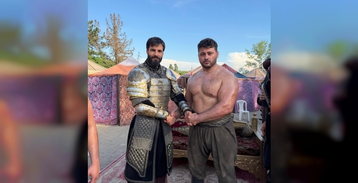 Milli güreşçiler, oyunculuk kariyerine adım attı