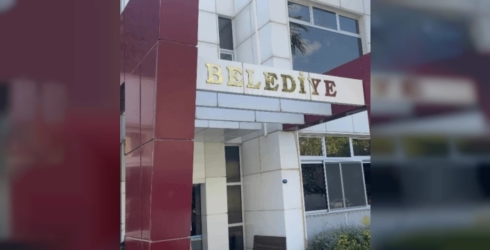 Seferihisar'da rüşvet skandalı: Özlem Akyılmaz'ın çelişkili savunmaları ortaya çıktı