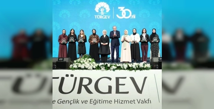 TÜRGEV, 30. yılını gençlerin sesiyle kutladı