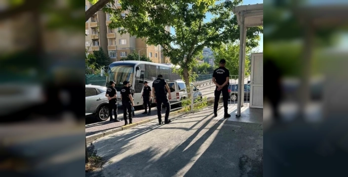 Ünlü isimler uyuşturucu soruşturmasında adliyede: 10 kişi için tutuklama talebi!