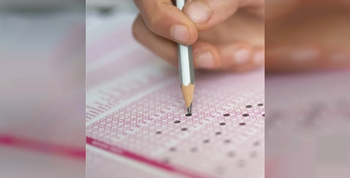 YKS'de ikinci gün heyecanı: AYT ve YDT sınavları bugün gerçekleştiriliyor