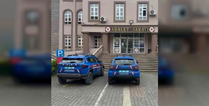 Zonguldak'ta uyuşturucu yetiştirmek için özel sistem kuran 2 şüpheli gözaltına alındı