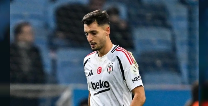 Beşiktaş'ın genç savunma oyuncusu Çaykur Rizespor'a transfer oldu
