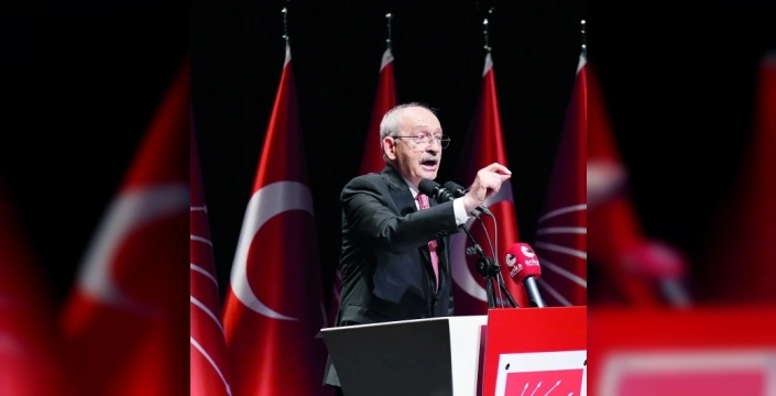 CHP'de büyük revizyon: 36 il başkanı görevden alındı