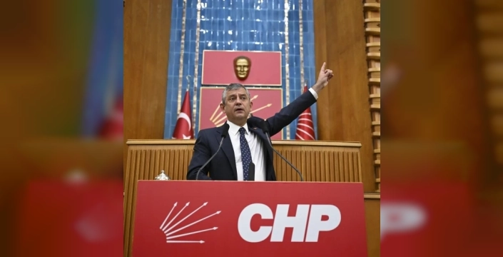 CHP'den ayrılan Özgür Özel, yeni partiyi resmen ilan etti