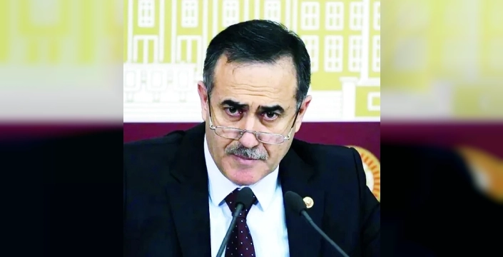 CHP'li eski vekil İhsan Özkes'ten şok iddia: Beni FETÖ lideriyle görüştürmek istediler!