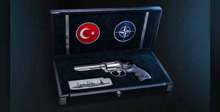 Cumhurbaşkanı Erdoğan, NATO liderlerine özel yapım silah hediye etti