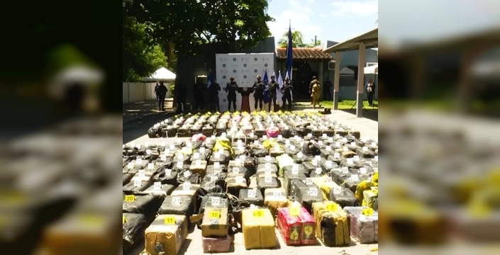 El Salvador'da tarihi kokain operasyonu: 6.7 ton uyuşturucu ele geçirildi