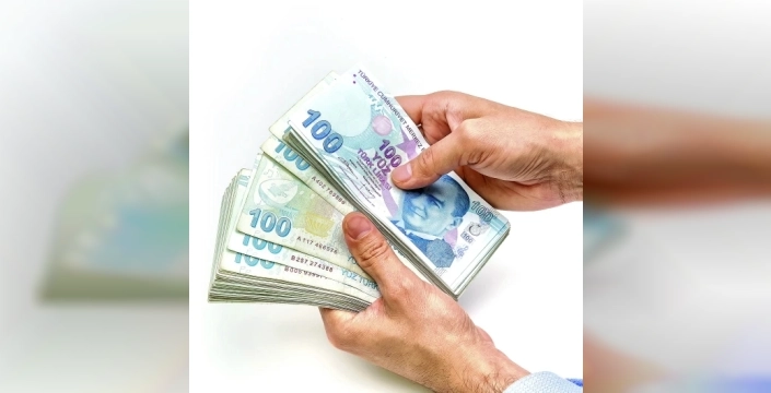 Emeklilere müjde: En düşük maaş 23.552 TL'ye yükseliyor, detaylar Meclis'te!