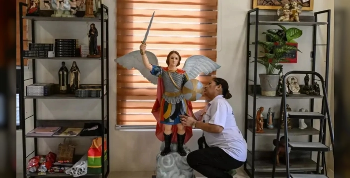 Filipinler'de şeytan çıkarma merkezi açıldı: Psikiyatristler uyarıyor