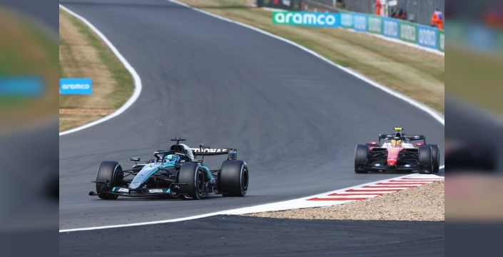 Hamilton: Mercedes pilotları sezon içinde güç ünitesi cezası alabilir