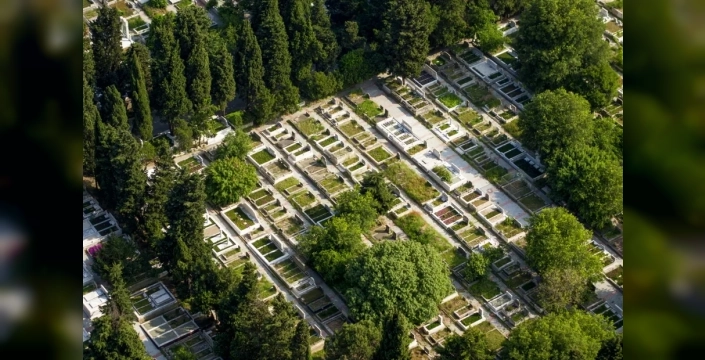 İstanbul'da boş mezar yerleri lüks hale geldi: Fiyatlar 334 bin lirayı aşıyor