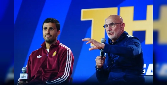 Luis de la Fuente'den Messi'ye ilginç önlem cevabı: '15 dakikada 4 gol attı