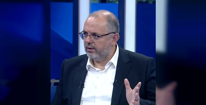Prof. Dr. Afyoncu, 15 Temmuz şehidi Mustafa Cambaz'ı canlı yayında gözyaşlarıyla andı