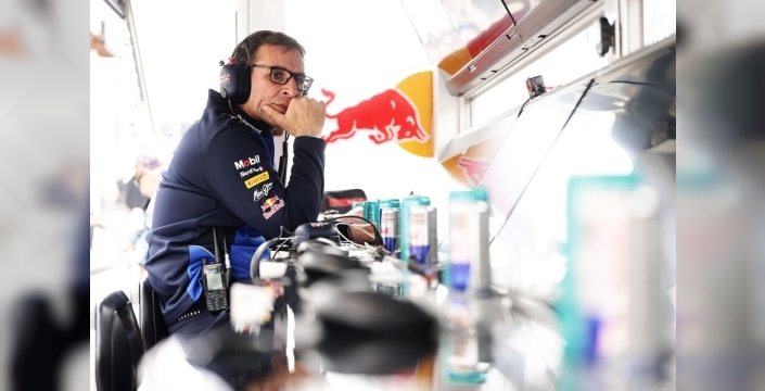 Red Bull'un tartışmalı 'Macarena' kanadı Macaristan'da geri dönüyor