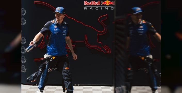 Şampiyon pilotlardan seslendi: Max Verstappen, geleceği için 'acımasız ve bencil' olmalı