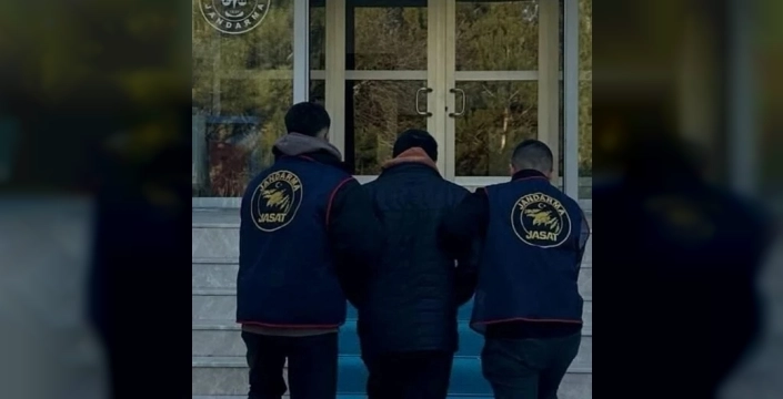 Şırnak'ta JASAT, bir haftada 39 aranan şahsı yakaladı