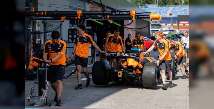 Zak Brown, BYD'nin F1'e katılma ihtimalini sorguladı: 'Operasyonel sorunlar yaşayabiliriz